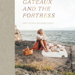 Vartiainen, Emilia; Gateaux and the Fortress